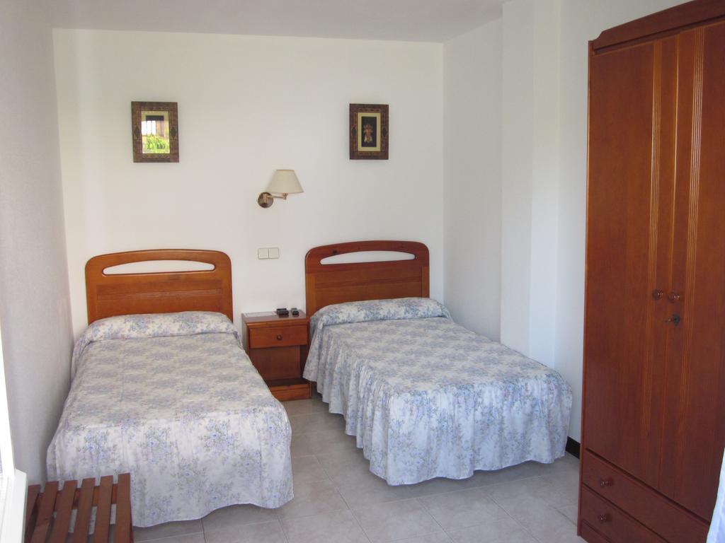 נוחה Habitaciones Lopez Azcona חדר תמונה
