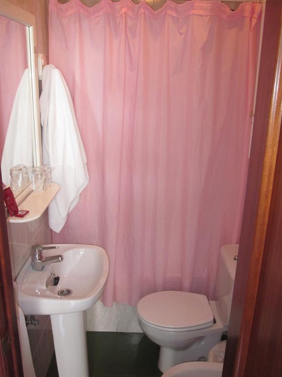 נוחה Habitaciones Lopez Azcona חדר תמונה